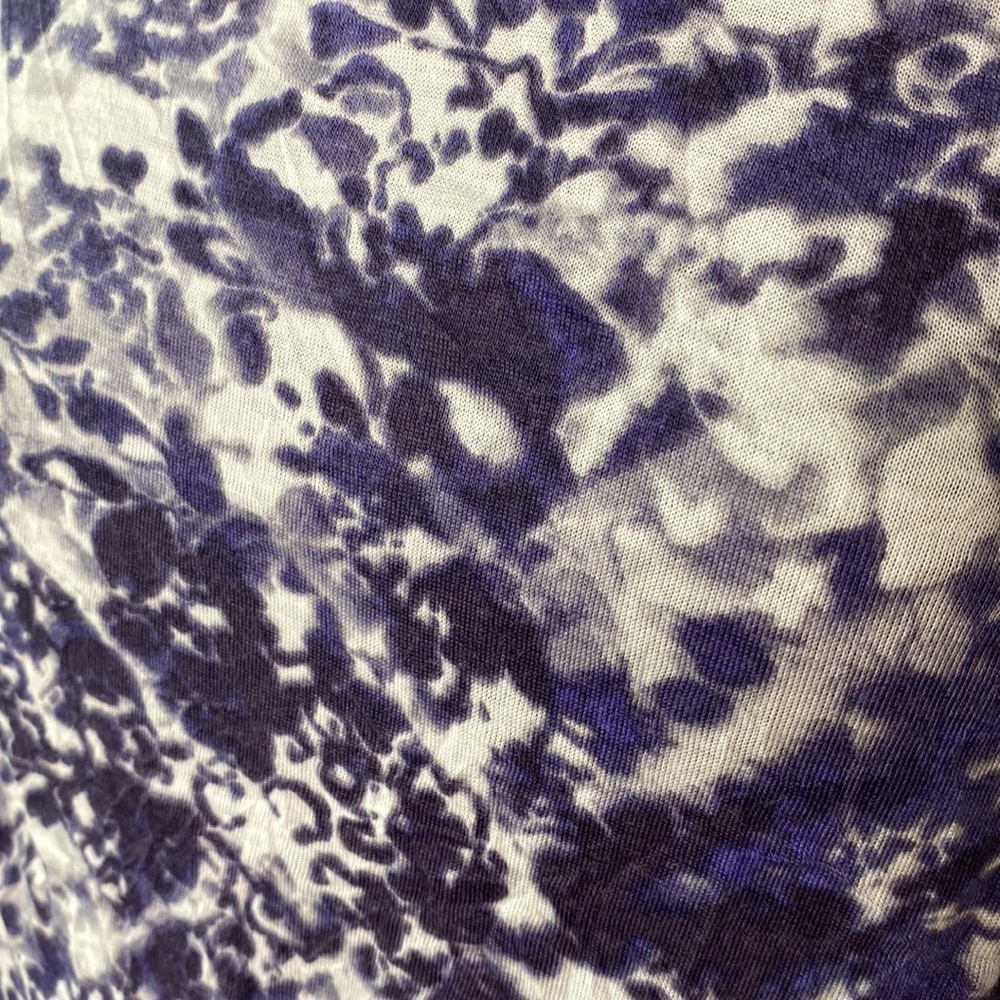 Simply Vera Vera Wang | NWT Purple and White Blouse | Size Small - Picture 2 of 6